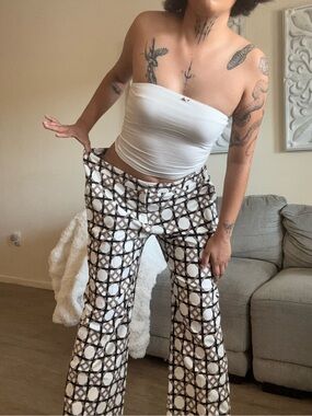 Funky Pattern Flare Pants🤎